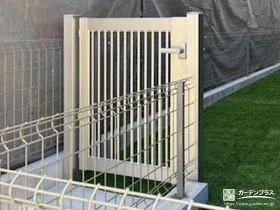 ワンちゃんの脱走を防止する門扉[施工後]