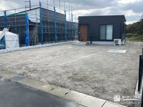 DIYで少しずつ完成させるこれからの庭づくりを楽しむための外構