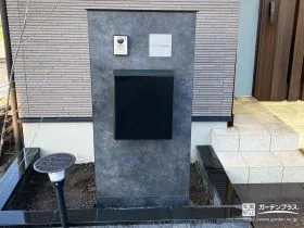 機能門柱でまとめた門まわり[施工後]