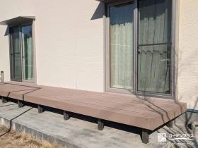ウッドデッキとバルコニー屋根設置で快適な空間をつくった工事