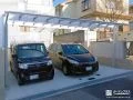 2台のお車を余裕をもって雨風から守るカーポート