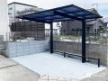 車止めバーを備え自転車を停めやすい屋根付き駐輪スペース工事