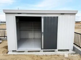 自転車も置ける大型物置で収納力アップ[施工後]