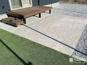 タイルテラスとウッドデッキで広がる庭時間[施工後]