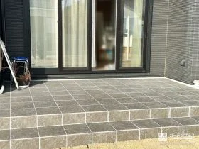 タイルデッキでつながる庭時間[施工後]