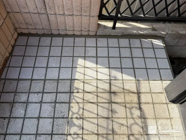 植栽スペースを撤去して使いやすく整えた玄関ポーチの工事