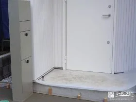 ノイズレスなデザインの機能門柱[施工後]