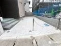フラットで使いやすい駐車スペース