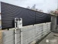 道路からの気になる視線をしっかりとカットするフェンス工事