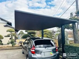 お車を美しく守るフラット屋根のスタイリッシュカーポート工事