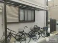 境界塀を撤去して駐輪スペースを確保