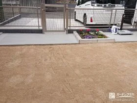 お庭境界を開放感を保ちながら区切るメッシュフェンス[施工後]