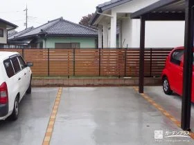 インターロッキングでアクセントをプラスした駐車スペース[施工後]