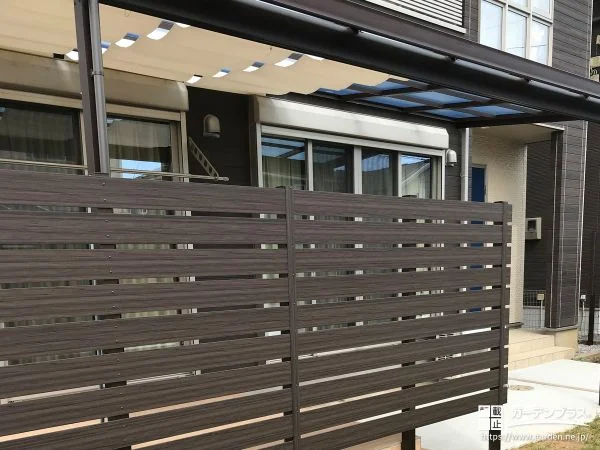 日除け付きのテラス屋根を設置した過ごしやすいお庭づくり工事
