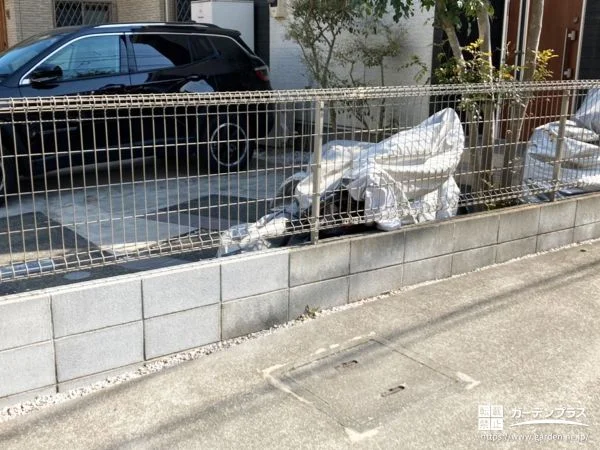 メッシュタイプの境界フェンス設置で敷地境界を明確にした工事