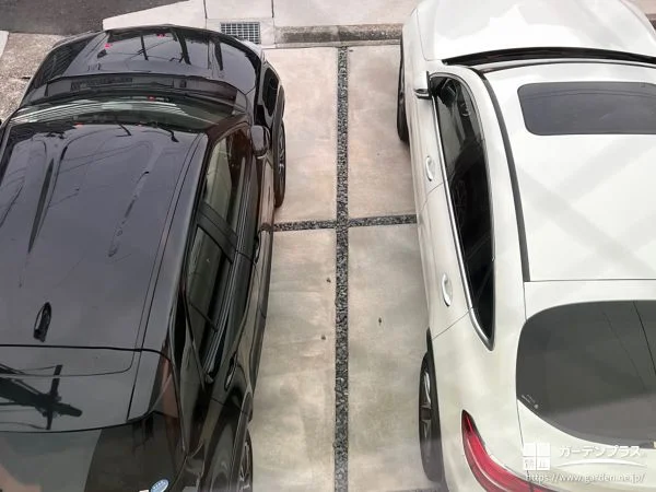 元々芝生を敷いていた駐車スペーススリットに砂利を入れた工事