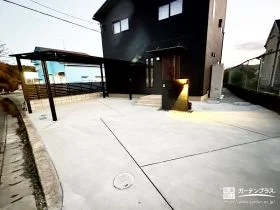 モノトーンデザインがかっこいいシンプルモダン新築外構