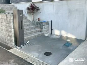 刷毛引き仕上げで機能とデザインを両立
