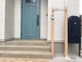 可愛らしくまとめた玄関周り