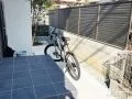 ポーチ横の駐輪スペース