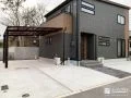 カーポートと平板のアプローチで使いやすく整えた外構工事