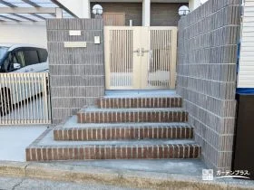 どこからでも帰りやすい。2方向につながるアプローチ