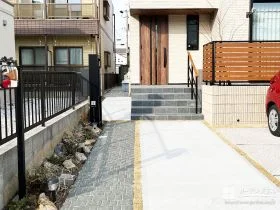 動きやすさと彩りを両立。使いやすい玄関まわり