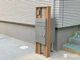 宅配ボックス付きの便利な機能門柱[施工後]