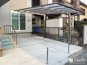 開放感のあるデザインで大切なお車を守るカーポート付き外構工事