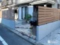 基礎を塗装仕上げで上品に仕上げたフェンス工事