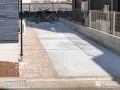 駐車スペースと玄関アプローチの整備