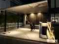 光で輪郭をつくる、夜のファサードデザイン