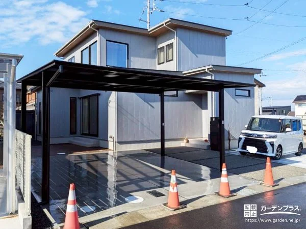 フラット屋根がかっこいいシンプルモダン新築外構