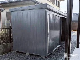 使いやすさを考えた、物置の配置と色選び