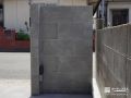L字型で強度を高めた造作門柱