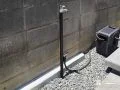 スリムでお掃除や洗車にも使いやすいブラックの立水栓