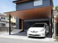木目の温もりを感じる上質なカーポート