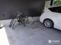 車も自転車もゆったり置ける広い駐車スペース