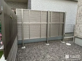 しっかりと視線をカットする目隠しフェンス[施工後]