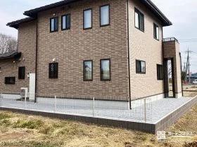 必要な分だけ整える“外周フェンス”[施工後]