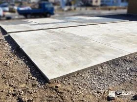 シンプルだからこそ心地いいフラットな駐車スペース工事