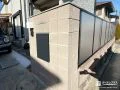 パネルフェンスと門袖を組み合わせて境界を区切ったお庭工事