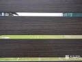 木目調が美しい目隠しフェンス
