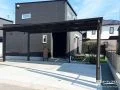 家族みんなが心地よく過ごせる、遊び心と安心感のある新築外構