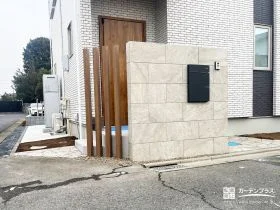 家族の安心と開放感を両立した、角地を活かす新築外構