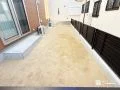 将来の庭づくりまで見据えた、人工芝用の下地づくり