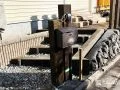“家の顔”をやさしく彩る、天然木の機能門柱