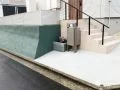 既存部分も丁寧にデザインした高低差のある新築外構