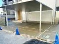 YKKAP「プレーンルーフ」で叶えた、スタイリッシュなカーポート