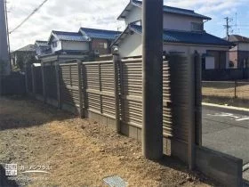 目隠しフェンス裏側[施工後]